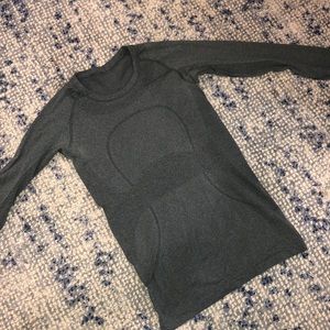 Lululemon Swiftly Tech Long Sleeve Crew